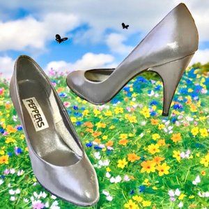 Vintage 80’s Gray italian Leather Pump by Peppers Womens 8.5
